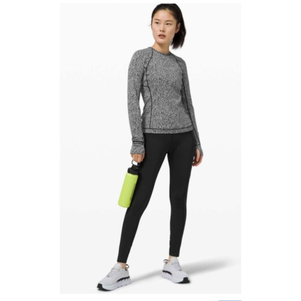 LULULEMON RUNDERFUL LONG SLEEVE IN SCATTERED‎ HERRINGBONE BLACK/WHITE SIZE 8